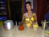 <p>Pub Eva y Adan Noche Tropical</p>